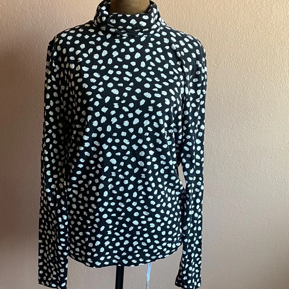 J. CREW  Black and White Patterned Long Sleeve Top 100% Cotton
